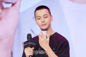 陈伟霆吃瓜娱乐,揭秘明星幕后趣闻