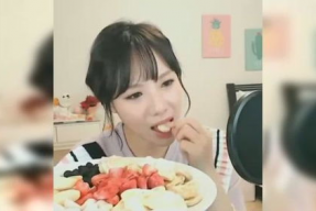 娱乐吃瓜酱的声音在线听