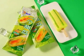 娱乐吃瓜酱雪糕,娱乐吃瓜酱雪糕，甜蜜滋味一夏