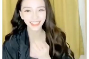 娱乐吃瓜赵露丝,从流量小花到争议焦点，娱乐圈的蜕变之路